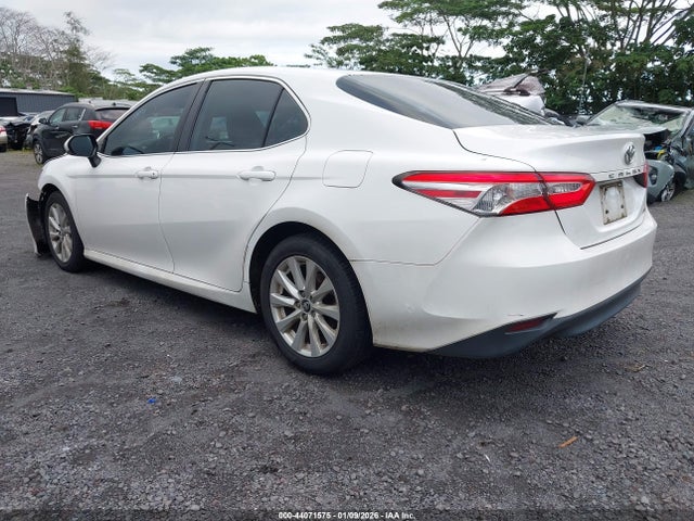 4T1B11HK8KU233049 Toyota CAMRY LE