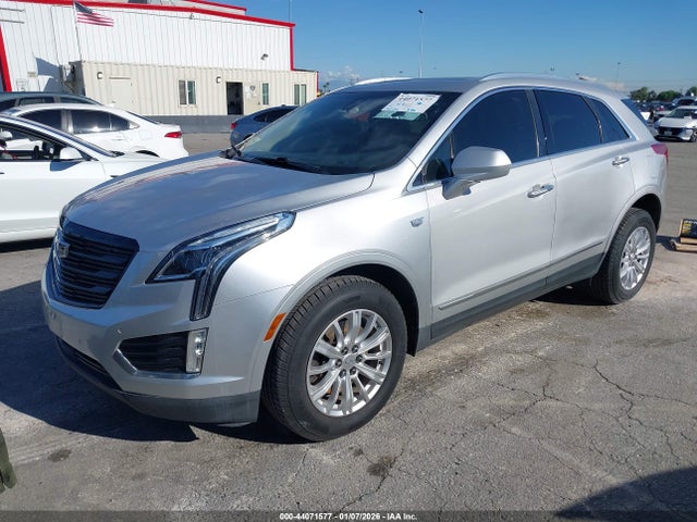 2018 CADILLAC XT5 1GYKNERS4JZ201211 Photo 1