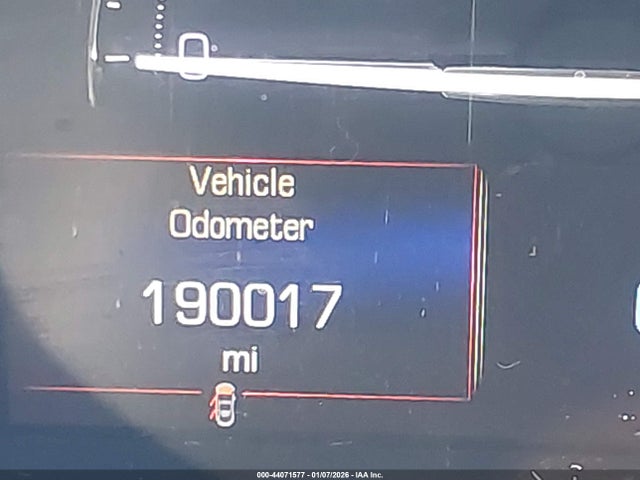 2018 CADILLAC XT5 1GYKNERS4JZ201211 Photo 5