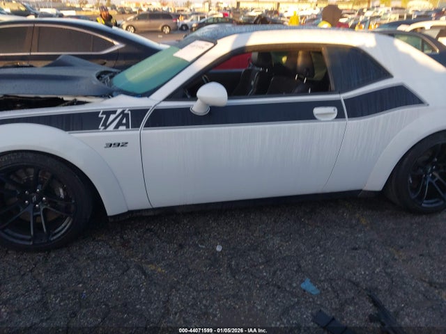 Продажа на аукционе авто 2022 Dodge Challenger R/t Scat Pack Widebody, vin: 2C3CDZFJ9NH118142, номер лота: 44071599