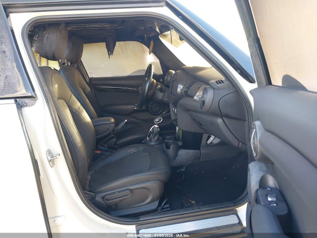 2016 MINI HARDTOP WMWXU1C56G2D10152 Photo 4