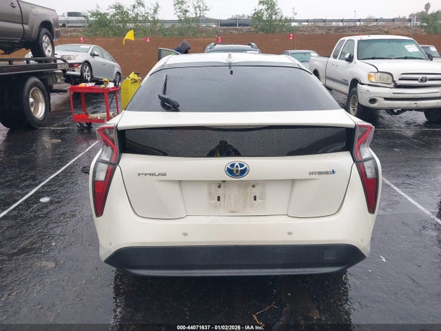 JTDKBRFU8J3081878 Toyota Prius Two