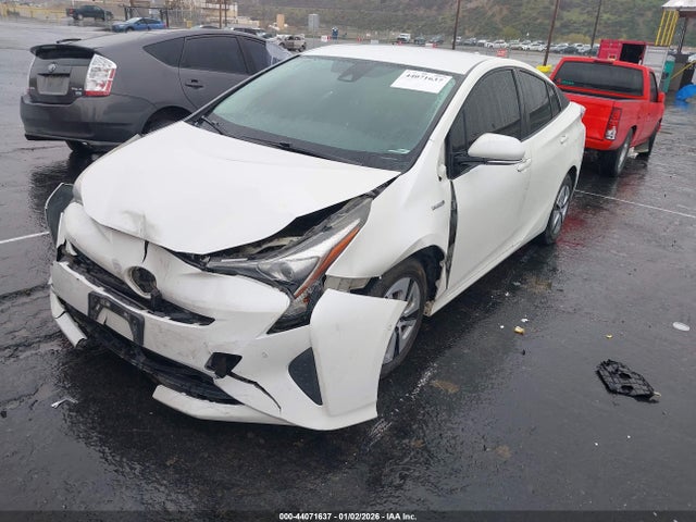 JTDKBRFU8J3081878 Toyota Prius Two