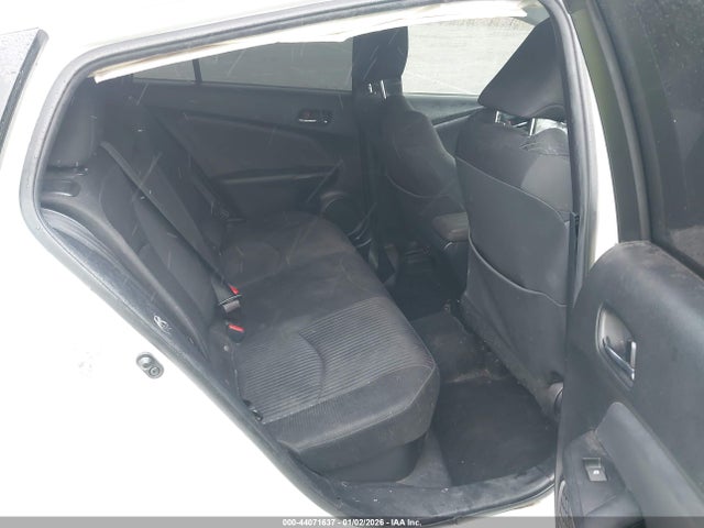 JTDKBRFU8J3081878 Toyota Prius Two
