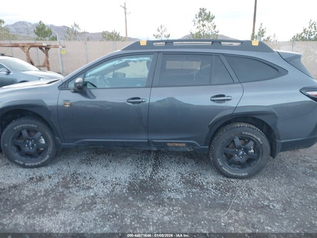 4S4BTGUD3S3227086 Subaru Outback Wilderness
