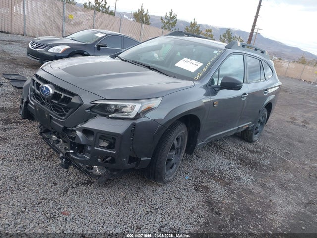 4S4BTGUD3S3227086 Subaru Outback Wilderness