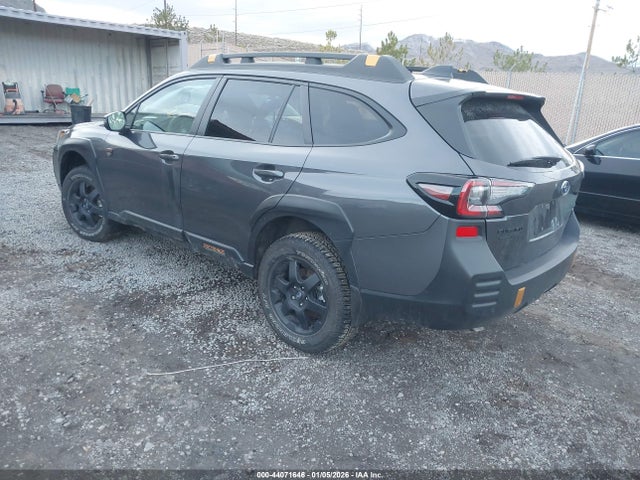 4S4BTGUD3S3227086 Subaru Outback Wilderness