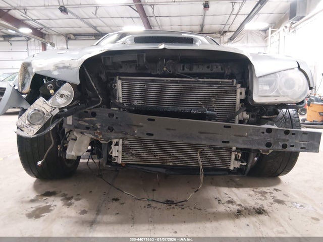 Продажа на аукционе авто 2006 Chrysler 300c Srt8, vin: 2C3LA73WX6H368598, номер лота: 44071653