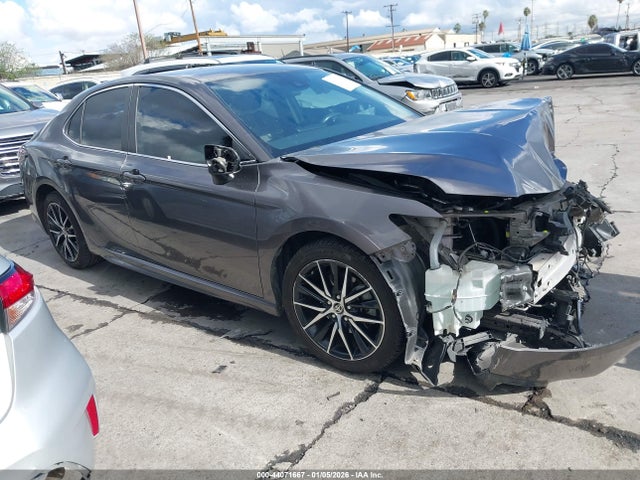 4T1G11AK0MU476650 Toyota CAMRY SE
