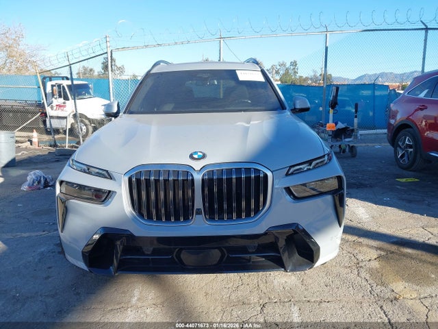 5UX23EM09P9R93512 BMW X7 Xdrive40i