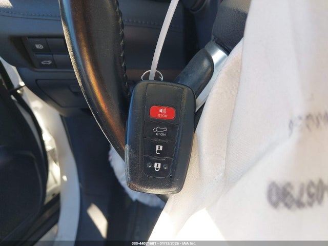 5TDHZRAH8LS001545 Toyota Highlander