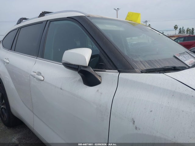 5TDHZRAH8LS001545 Toyota Highlander