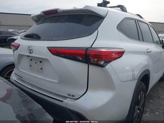 5TDHZRAH8LS001545 Toyota Highlander
