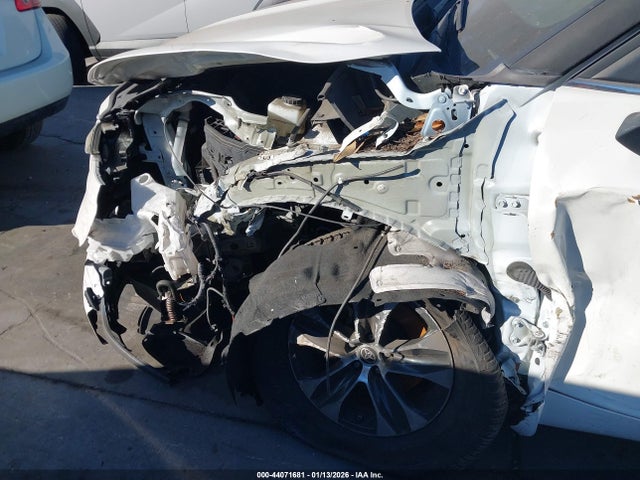 5TDHZRAH8LS001545 Toyota Highlander