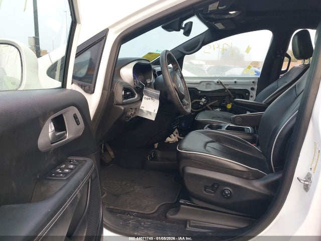 Chrysler Pacifica Limited 2020 2C4RC1GG4LR290485 Image 5