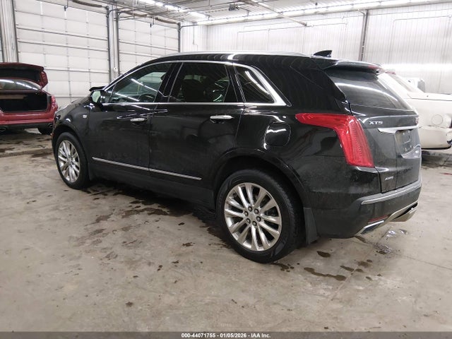 2017 Cadillac Xt5 Platinum მანქანა იყიდება აუქციონზე, vin: 1GYKNFRSXHZ128538, აუქციონის ნომერი: 44071755
