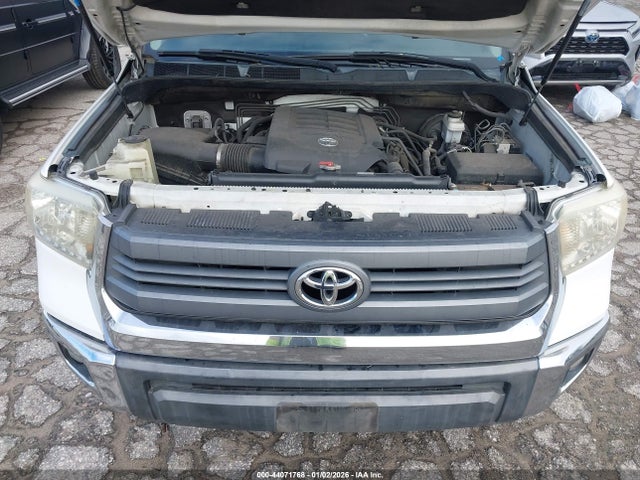 5TFRM5F19EX071365 Toyota Tundra Sr5 4.6l V8