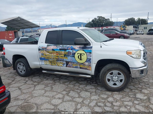 5TFRM5F19EX071365 Toyota Tundra Sr5 4.6l V8