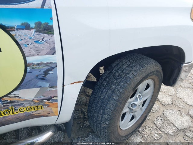 5TFRM5F19EX071365 Toyota Tundra Sr5 4.6l V8