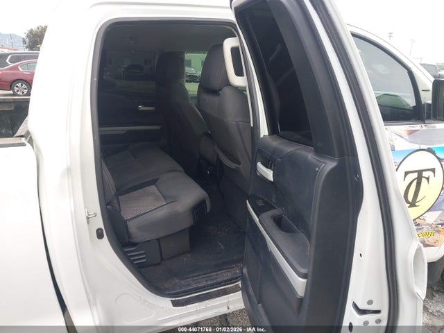5TFRM5F19EX071365 Toyota Tundra Sr5 4.6l V8