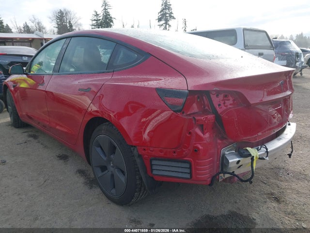 2022 TESLA MODEL 3 5YJ3E1EB5NF135255 Photo 2