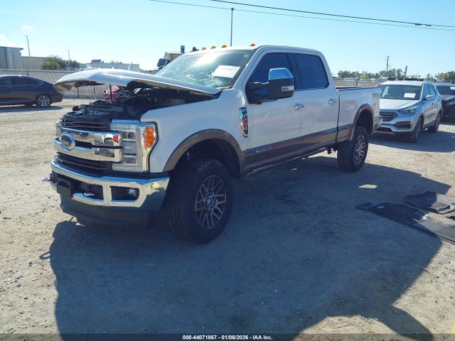 Ford F-250 King Ranch 2019 1FT7W2BT0KEG31997 Image 2