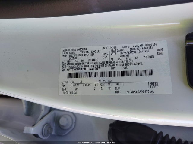 Ford F-250 King Ranch 2019 1FT7W2BT0KEG31997 Image 9
