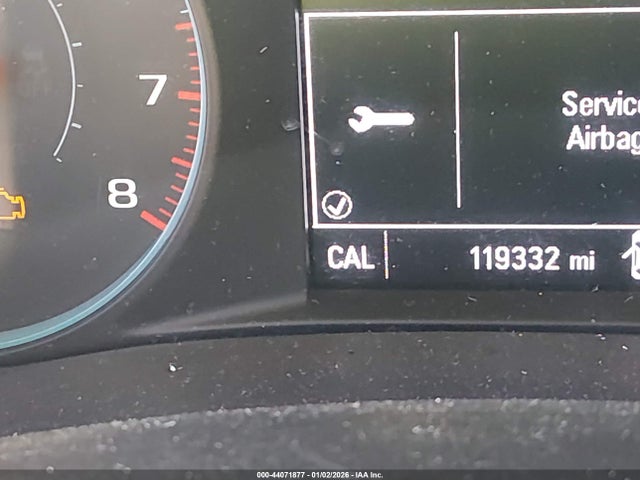 1G1ZD5ST9JF137459 Chevrolet MALIBU LT