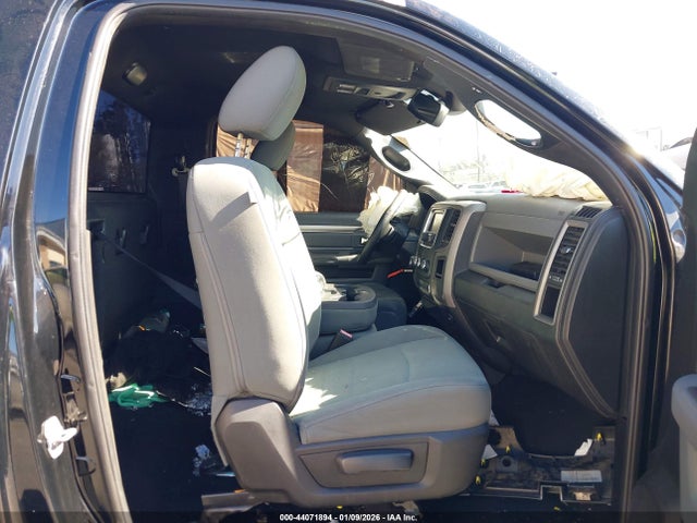 3C6JR6AT0FG572168 RAM 1500 Express