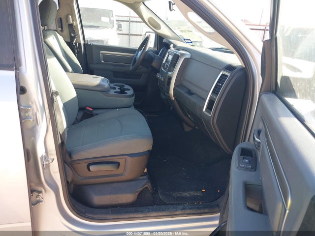 Aukcja sprzedaży 2019 Ram 1500 Classic Slt  4x2 6'4 Box, vin: 1C6RR6TT7KS585115, numer aukcji: 44071895