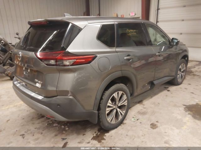 2021 NISSAN ROGUE 5N1AT3BBXMC805371 Photo 3
