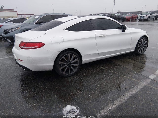Mercedes-Benz C 300 2018 WDDWJ4JB4JF652056 Image 4