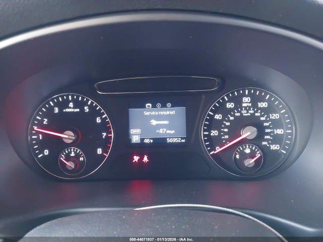 5XYPG4A59KG590661 KIA Sorento 3.3l S