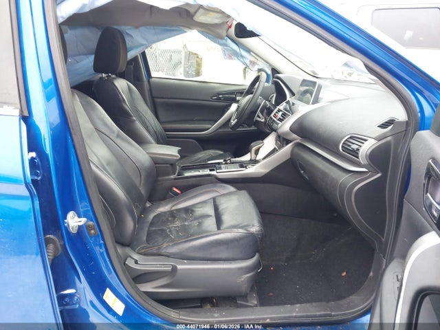 2018 MITSUBISHI ECLIPSE CROSS JA4AT5AA8JZ066402 Photo 4