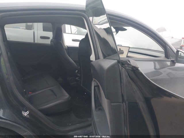 Aukcja sprzedaży 2025 Tesla Model Y Long Range Dual Motor All-wheel Drive, vin: 7SAYGDEE1SA344824, numer aukcji: 44071948