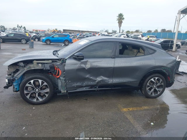 Ford Mustang Mach-e Premium 2023 3FMTK3R77PMA92459 Image 15