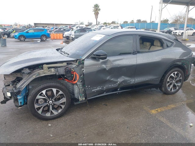 Ford Mustang Mach-e Premium 2023 3FMTK3R77PMA92459 Image 21