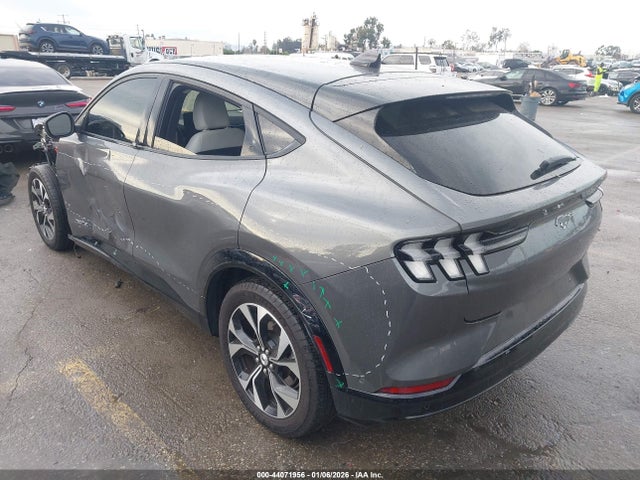 Ford Mustang Mach-e Premium 2023 3FMTK3R77PMA92459 Image 3