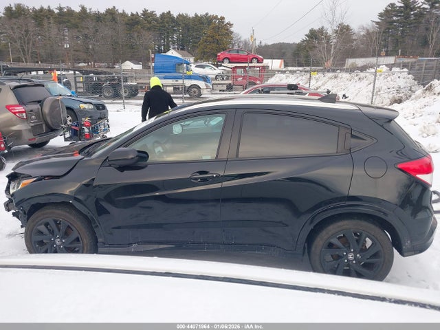 3CZRU6H12NM772137 Honda Hr-v Awd Sport