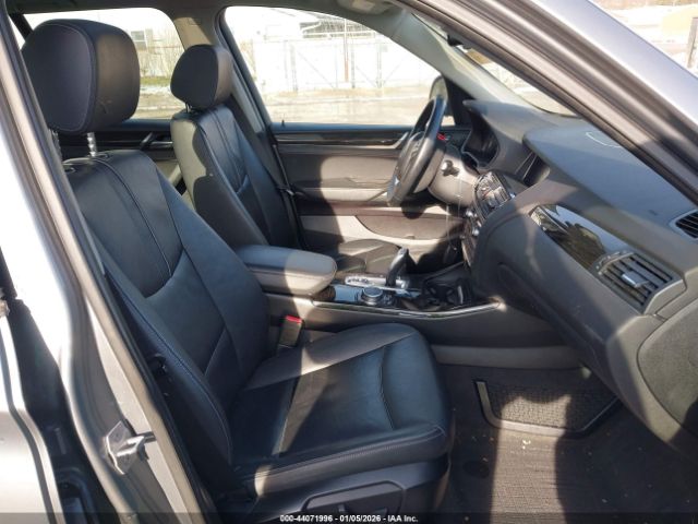 2016 BMW X3 5UXWX7C54G0S17954 Photo 4