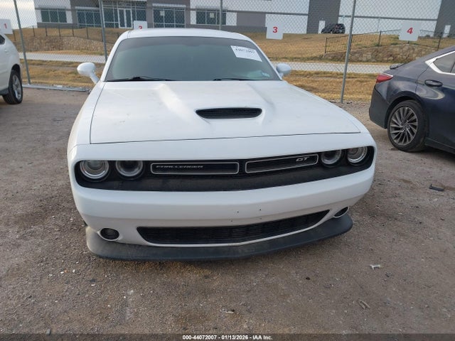 Продажа на аукционе авто 2022 Dodge Challenger Gt, vin: 2C3CDZJGXNH127993, номер лота: 44072007