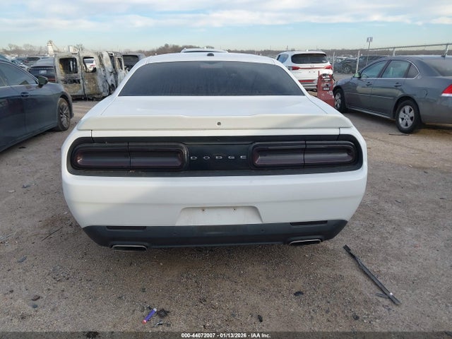Продажа на аукционе авто 2022 Dodge Challenger Gt, vin: 2C3CDZJGXNH127993, номер лота: 44072007