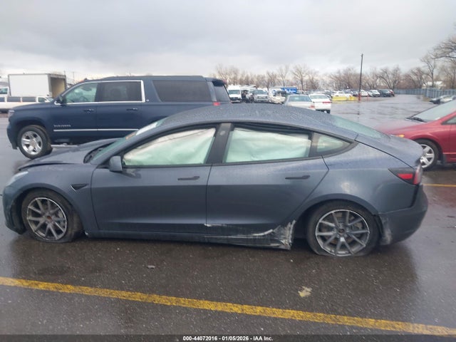 Tesla Model 3 Rear-wheel Drive 2023 5YJ3E1EA5PF573395 Image 13