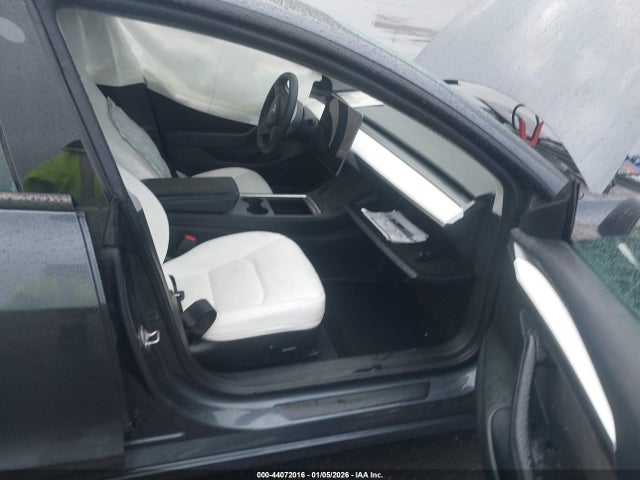2023 TESLA MODEL 3 5YJ3E1EA5PF573395 Photo 4