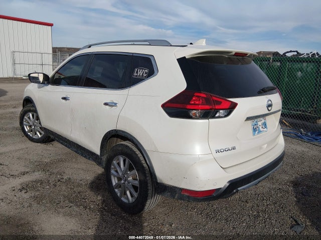44072049 :رقم المزاد ، JN8AT2MT2LW018677 vin ، 2020 Nissan Rogue Sv Fwd مزاد بيع