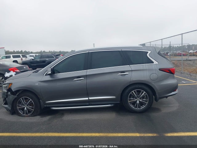 44072076 :رقم المزاد ، 5N1DL0MN8HC540359 vin ، 2017 Infiniti Qx60 مزاد بيع