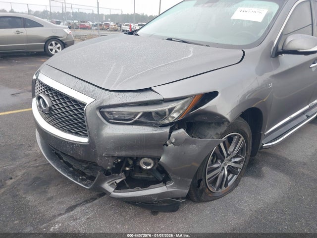 44072076 :رقم المزاد ، 5N1DL0MN8HC540359 vin ، 2017 Infiniti Qx60 مزاد بيع