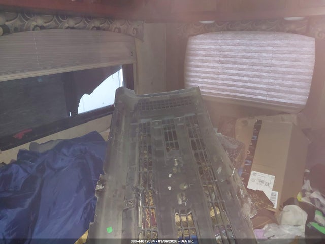 Ford E-350 Cutaway 2014 1FDWE3FS2EDB07827 Image 12