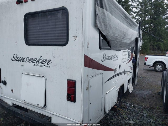Ford E-350 Cutaway 2014 1FDWE3FS2EDB07827 Image 4