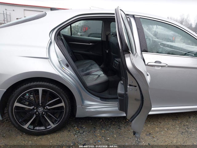 4T1B61HK0JU042967 Toyota CAMRY XSE